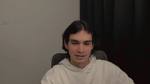 thiaan__ online show from 4, 2, 2025