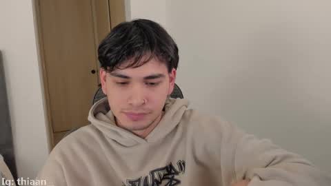 thiaan__ online show from 28, 11, 2025