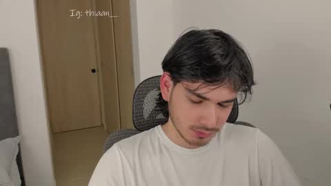 thiaan__ online show from 5, 1, 2026