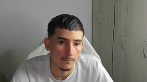 Snapshot of thiago_432 chatting on 1, 12, 2025 thiago_432 online show from 1, 12, 2025