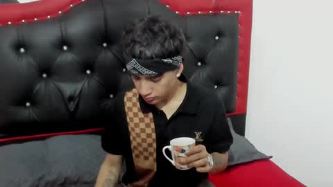 thiago_divine_anki online show from 20, 10, 2025