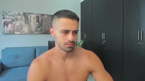 thiago_driussi online show from 9, 9, 2025