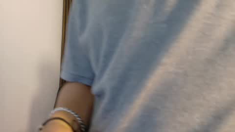 Snapshot of thiago_enzo chatting on 23, 5, 2026 online show from 23, 5, 2026