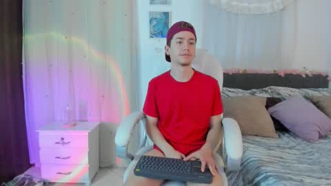 Manuel online show from 1, 12, 2025