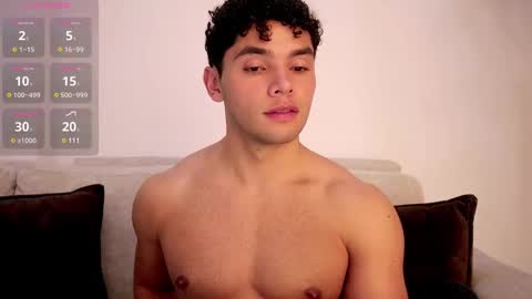 Just Thiago  online show from 20, 2, 2025