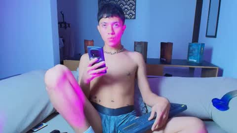 thiago_n_sam online show from 15, 9, 2025