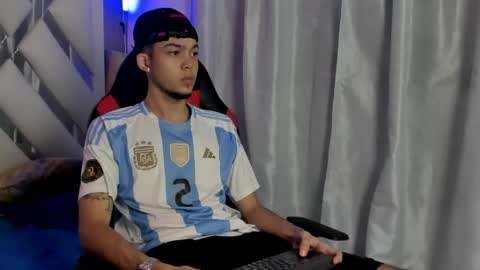 Thiago online show from 21, 4, 2026