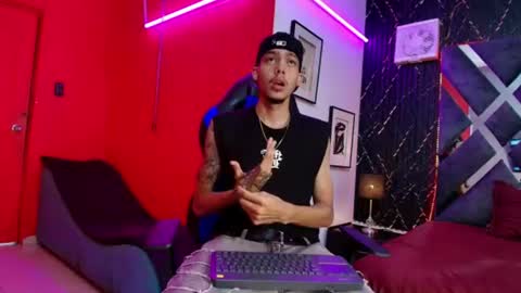 Thiago online show from 4, 7, 2026