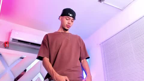 Thiago online show from 11, 7, 2026