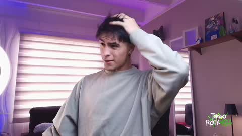 Thiago online show from 4, 3, 2025