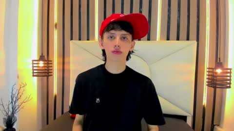 thiago_twink38 online show from 7, 7, 2026