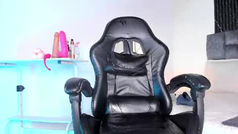 thiagosexy005 online show from 2, 7, 2026