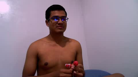 thiagovega_ online show from 20, 4, 2026