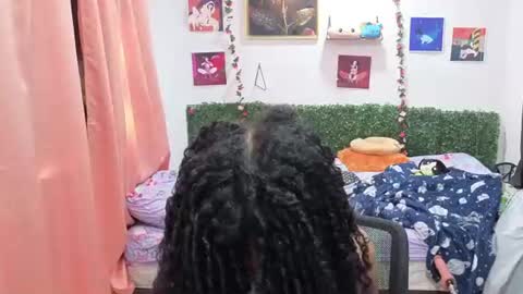 Snapshot of thiana_horny chatting on 9, 7, 2026 thiana_horny online show from 9, 7, 2026