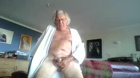 Thickcockat71 online show from 10, 1, 2026