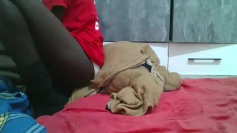 thickianah376 online show from 5, 12, 2025