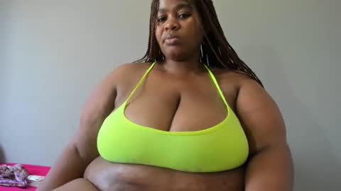 thickleeyanax online show from 21, 2, 2025