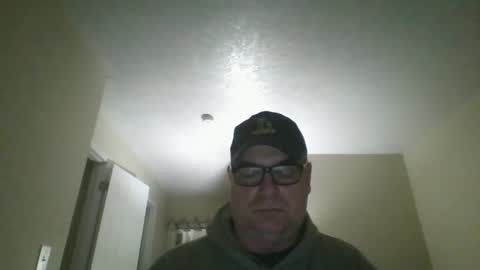 Snapshot of thickwhiteload chatting on 17, 1, 2025 thickwhiteload online show from 17, 1, 2025