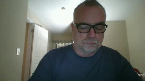 Snapshot of thickwhiteload chatting on 11, 2, 2025 thickwhiteload online show from 11, 2, 2025