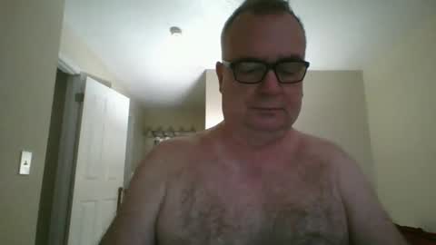 Snapshot of thickwhiteload chatting on 13, 2, 2025 thickwhiteload online show from 13, 2, 2025