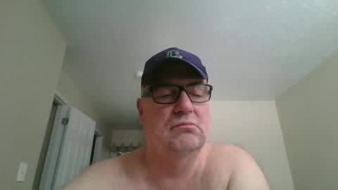 Snapshot of thickwhiteload chatting on 18, 2, 2025 thickwhiteload online show from 18, 2, 2025