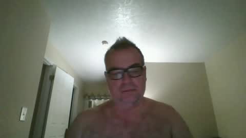 Snapshot of thickwhiteload chatting on 1, 3, 2025 thickwhiteload online show from 1, 3, 2025