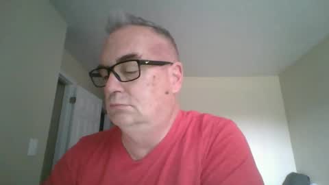 Snapshot of thickwhiteload chatting on 13, 9, 2025 thickwhiteload online show from 13, 9, 2025