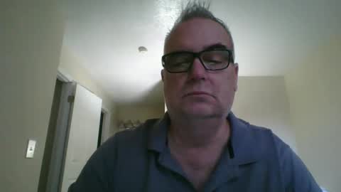 Snapshot of thickwhiteload chatting on 16, 9, 2025 thickwhiteload online show from 16, 9, 2025