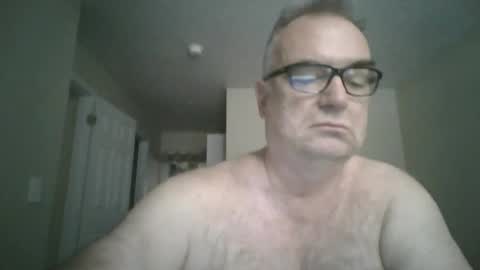 Snapshot of thickwhiteload chatting on 27, 9, 2025 thickwhiteload online show from 27, 9, 2025