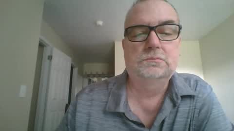 Snapshot of thickwhiteload chatting on 25, 10, 2025 thickwhiteload online show from 25, 10, 2025