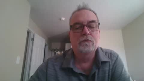 Snapshot of thickwhiteload chatting on 17, 11, 2025 thickwhiteload online show from 17, 11, 2025