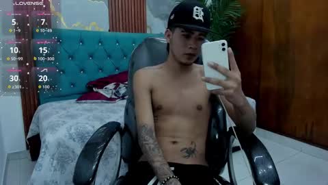  THIAGO COLLINS  online show from 25, 3, 2026