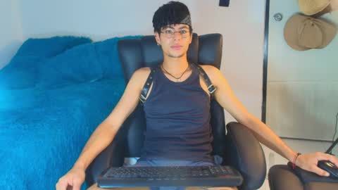 Snapshot of thiiagosaeenz chatting on 31, 5, 2026 Thiago Saenzz online show from 31, 5, 2026