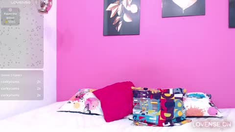 Snapshot of thin_eva chatting on 1, 2, 2025 Eva online show from 1, 2, 2025