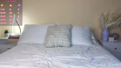 TIFFANY  online show from 28, 9, 2025