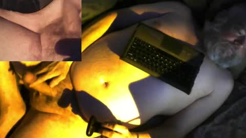 Snapshot of thisguyscott976866 chatting on 2, 2, 2026 Thisguyscott online show from 2, 2, 2026