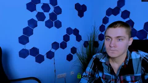 thomas_crow online show from 5, 3, 2026