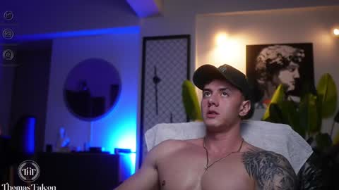 Thomas Falcon online show from 31, 1, 2025