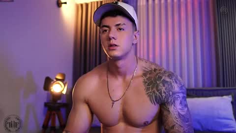 Thomas Falcon online show from 14, 9, 2025