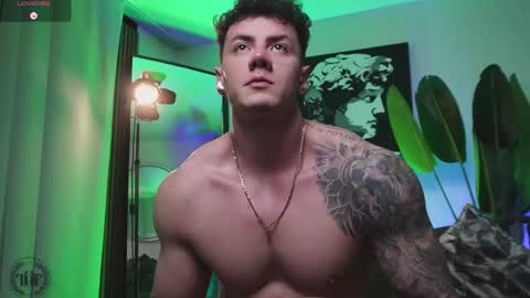 Thomas Falcon online show from 3, 2, 2026