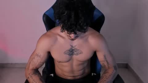 Snapshot of thomas_fit1 chatting on 23, 6, 2026 Thomas 3 JUST STAY AND BE MY LAST LOVE online show from 23, 6, 2026