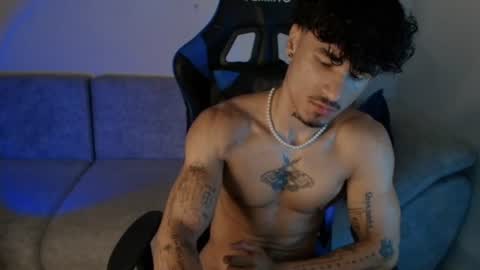 Snapshot of thomas_fit1 chatting on 3, 7, 2026 Thomas 3 JUST STAY AND BE MY LAST LOVE online show from 3, 7, 2026