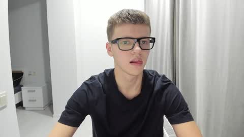 Tomas online show from 11, 12, 2024