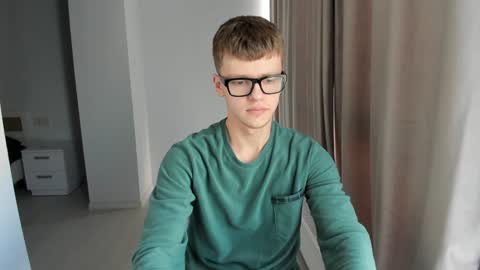 Tomas online show from 12, 1, 2025