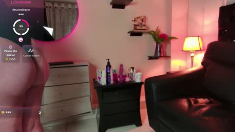 thomasandsamantha online show from 13, 2, 2026