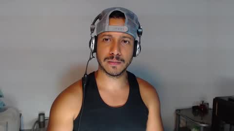 Snapshot of thommerxxx chatting on 26, 9, 2025 Thom online show from 26, 9, 2025