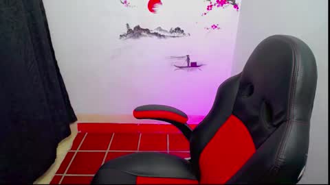 Snapshot of thommy_cute chatting on 10, 11, 2025 Thomas online show from 10, 11, 2025