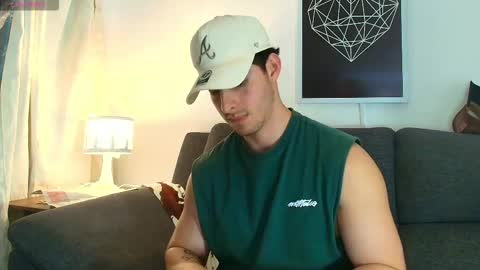 Snapshot of thomylov chatting on 17, 12, 2025 thomylov online show from 17, 12, 2025