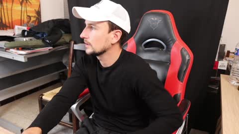 Thony Grey online show from 1, 12, 2024