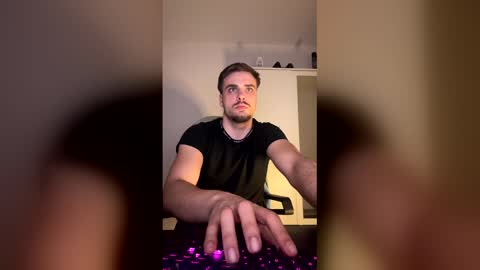 thorodinson03 online show from 18, 3, 2026